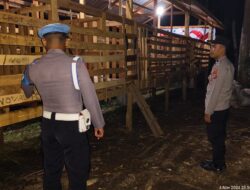 Keamanan Terjamin: Hasil Patroli KRYD Polsek Lembar di Desa Jembatan Gantung