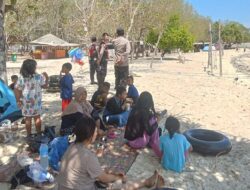 Polsek Sekotong Gelar Patroli untuk Keamanan Pengunjung Pantai