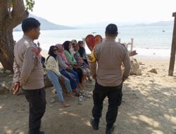 Pastikan Tempat Wisata Aman, Polsek Taliwang Gelar Patroli Pantai