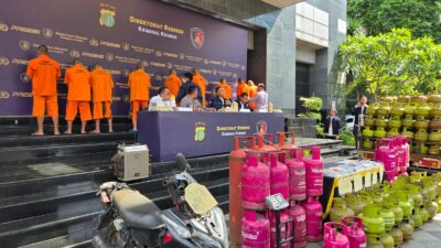 Modus Es Batu! Pengoplos Gas Elpiji Subsidi Untung Gede di Jakarta