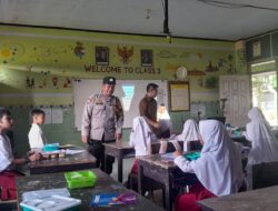 112 Siswa SDN 1 Dasan Tapen Dapat Makan Bergizi, Polsek Gerung Turun Tangan