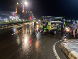 Sat Lantas Polres Lombok Utara Berikan Keamanan Ekstra Melalui Patroli Blue Light.