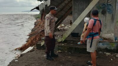 Langkah Tanggap Dini Polsek Batulayar Hadapi Cuaca Buruk di Meninting