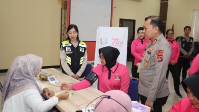 Sinergi Polri dan Warga Lombok Barat dalam Bhakti Kesehatan 2025