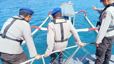 Jaga Laut Tetap Aman, Polairud Patroli Rutin di Perairan Sekotong