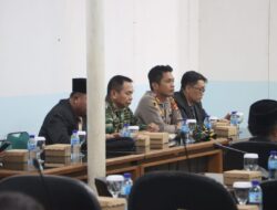 Kapolres Lombok Utara Hadiri Rapat Paripurna DPRD KLU Bahas Laporan Anggaran dan Penandatanganan Nota Kesepakatan KUA-PPAS APBD 2026