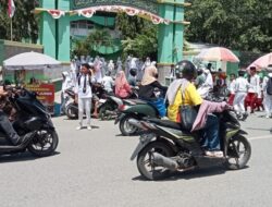 Personel Polsek Rasanae Barat Laksanakan Kegiatan Rawan Siang di Depan MTsN 1 Padolo