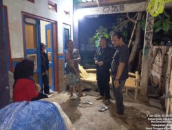 Personel Polsek Rastim Polres Bima Kota Datangi TKP Pembacokan di Rabangodu