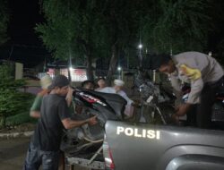 Polsek Woha Evakuasi Korban Laka Lantas di Desa Talabiu Satu Orang Korban Kritis