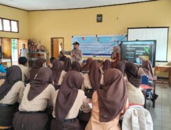 Kanit Binmas Polsek Seteluk Laksanakan Sosialisasi Bahaya Narkoba dan Tertib Berlalu Lintas di SMPN 1 Seteluk